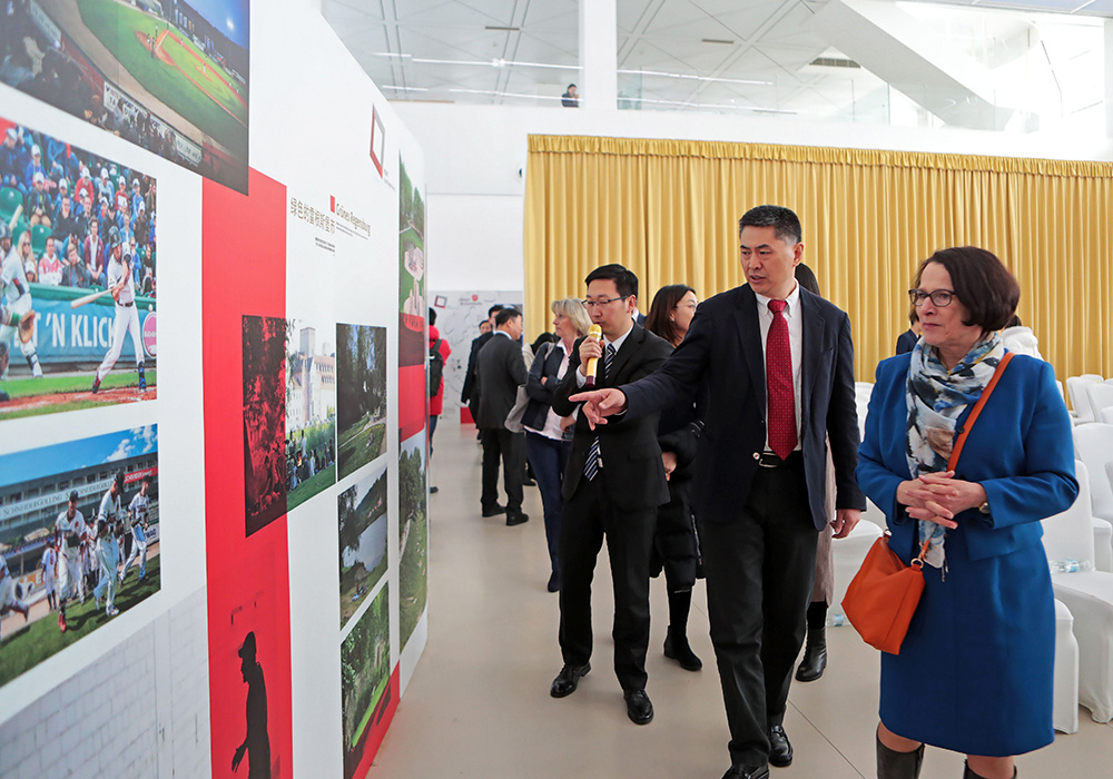 Stadt_Regensburg_Ausstellung_China4